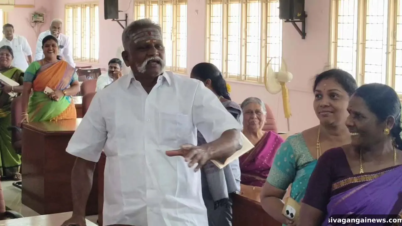 திரிஷா படத்தை மாநகராட்சி கூட்ட அரங்கில் வைக்க கோரி காரைக்குடியில் கவுன்சிலர் அடம்