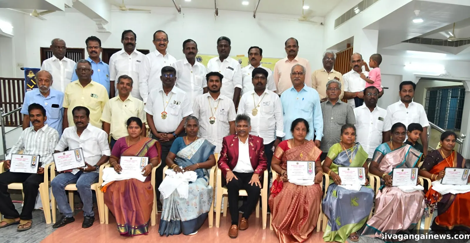 தேவகோட்டை காஸ்மாஸ் லயன்ஸ் சங்கம் ஆபியார் தின விழா