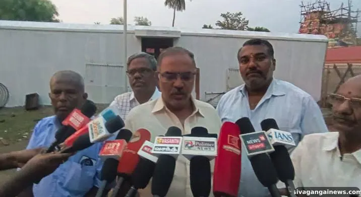 12.15 ஏக்கர் கோயில் நிலத்தை மீட்டுக் கொடுத்த  அமைச்சர் டாக்டர் டி.கே. பிரபுவுக்கு கோயில் நிர்வாகிகள் நன்றி 